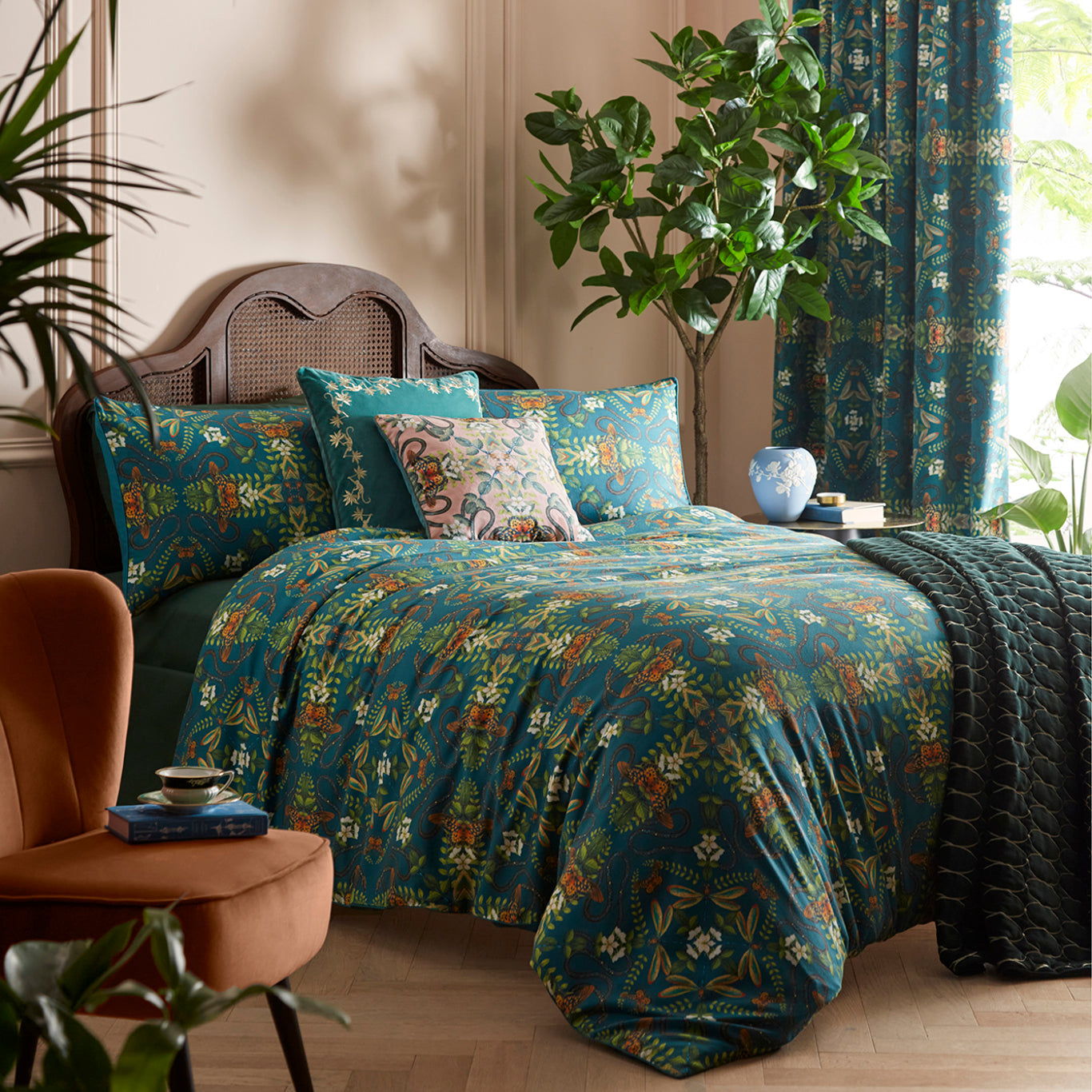 Emerald Forest Duvet Set - Teal – Interiors Online UK Ltd