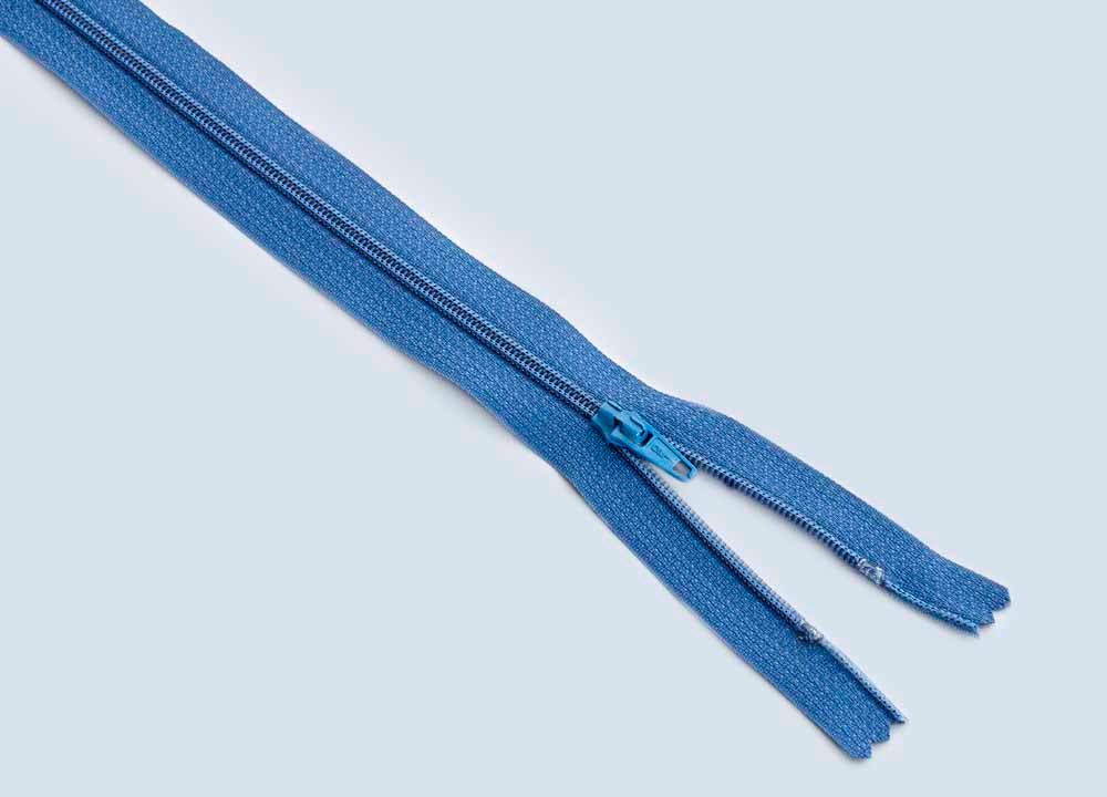 Closed End Zip (56cm length) - Azure