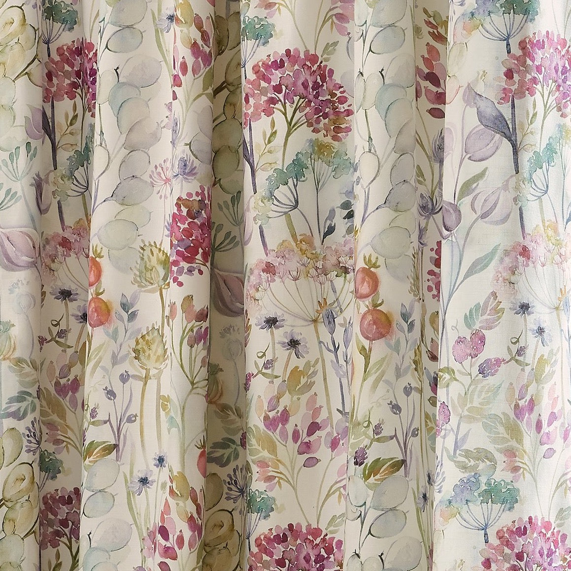 Country Hedgerow Pencil Pleat Curtains - Lotus