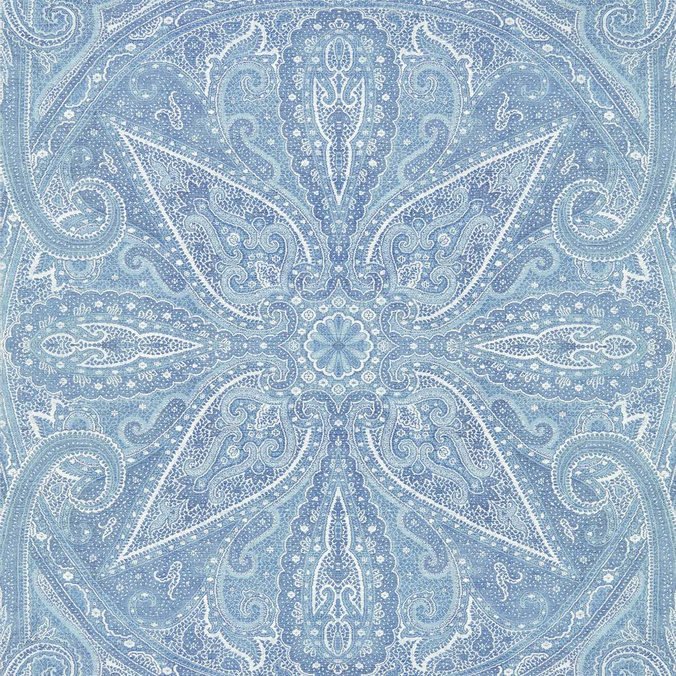 Grand Paisley Wallpaper